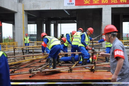 生命至上，安全發展——我集團云融中心項目部成功舉辦桐鄉市建筑工程應急處置演練暨文明工地創建現場會